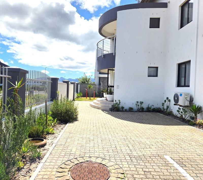 Commercial Property for Sale in Capricorn Western Cape